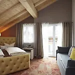 ホテル Vintage Charivari- Sommer Hoernerbahnen Kostenlos Mit Restaurant ボルシュターラング