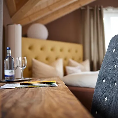 Hotel Vintage Hotel Charivari- Sommer Hoernerbahnen Kostenlos Mit Restaurant Bolsterlang