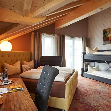 Vintage Hotel Charivari- Sommer Hoernerbahnen Kostenlos Mit Restaurant Hotel