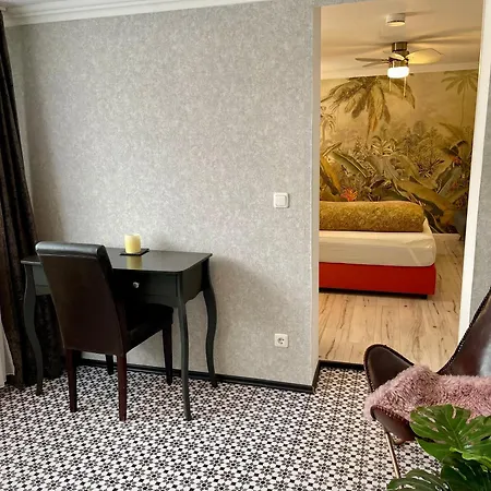 Hotel Vintage Hotel Charivari- Sommer Hoernerbahnen Kostenlos Mit Restaurant