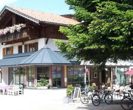 Vintage Charivari- Sommer Hoernerbahnen Kostenlos Mit Restaurant فندق بلوسترلانج