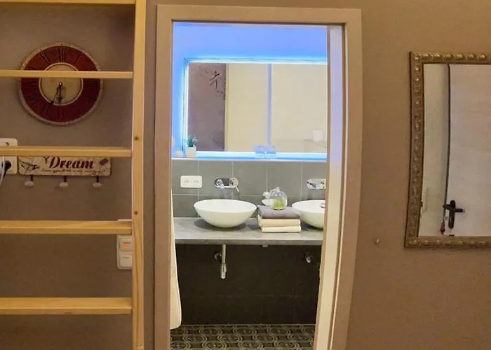 Vintage Charivari- Sommer Hoernerbahnen Kostenlos Mit Restaurant بلوسترلانج