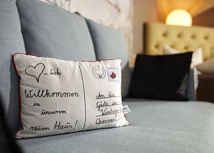 Vintage Charivari- Sommer Hoernerbahnen Kostenlos Mit Restaurant بلوسترلانج
