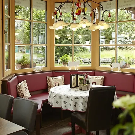 מלון Vintage Charivari- Sommer Hoernerbahnen Kostenlos Mit Restaurant *