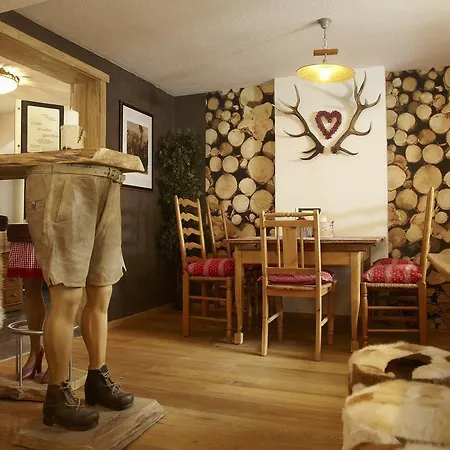 Vintage Hotel Charivari- Sommer Hoernerbahnen Kostenlos Mit Restaurant *