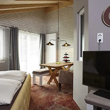 Vintage Hotel Charivari- Sommer Hoernerbahnen Kostenlos Mit Restaurant Bolsterlang
