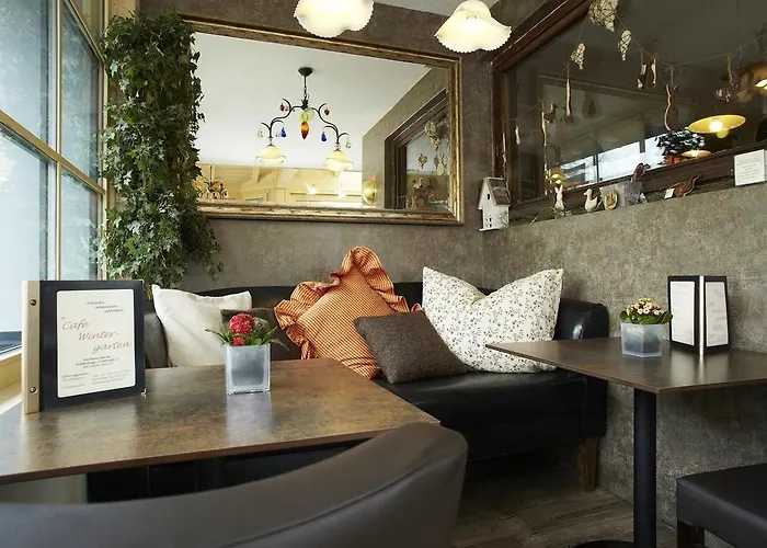 Vintage Charivari- Sommer Hoernerbahnen Kostenlos Mit Restaurant ホテル